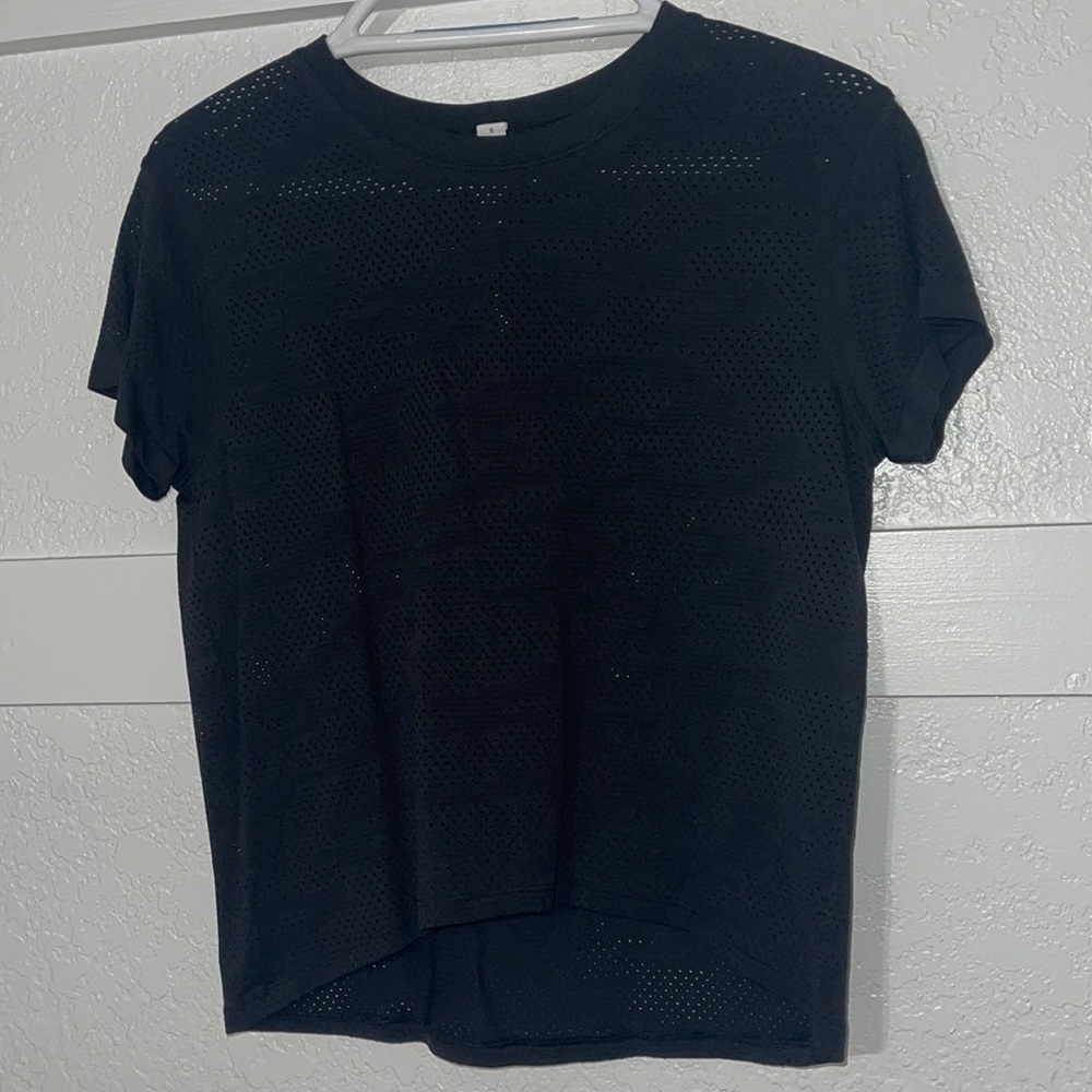 black camo see through cropped lulu tee